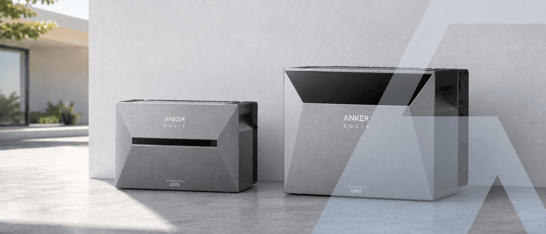 Anker SOLIX Solarbank 3 E2700 Pro und Solarbank 4 Pro E5000 nebeneinander im Vergleich